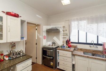 Apartamento à venda com 270m², 4 quartos e 3 vagasCozinha