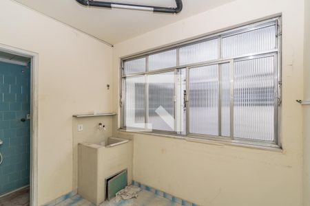 Apartamento para alugar com 130m², 2 quartos e 1 vagaÁrea de Serviço