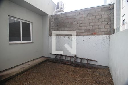 Casa à venda com 65m², 2 quartos e 2 vagasÁrea externa