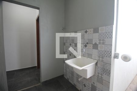 Casa à venda com 65m², 2 quartos e 2 vagasÁrea de Serviço