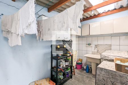 Casa à venda com 121m², 3 quartos e 2 vagasÁrea de serviço 2