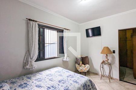 Casa à venda com 121m², 3 quartos e 2 vagasQuarto 3