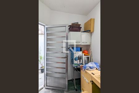 Casa à venda com 121m², 3 quartos e 2 vagasQuarto de serviço