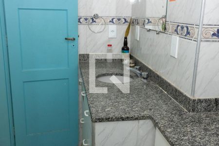 Banheiro de apartamento à venda com 1 quarto, 55m² em Rio Comprido, Rio de Janeiro