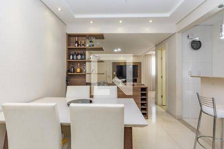 Sala de casa de condomínio à venda com 3 quartos, 126m² em Vila Madeira, Nova Lima