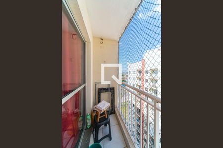 Sala de apartamento à venda com 3 quartos, 72m² em Vila Homero Thon, Santo André
