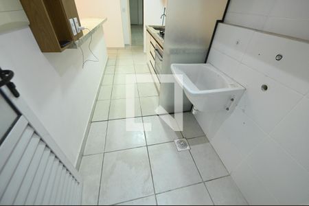 Apartamento para alugar com 60m², 2 quartos e 1 vagaÁrea de Serviço