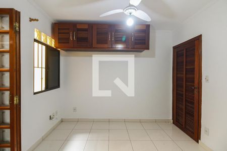 Suíte  de casa à venda com 4 quartos, 199m² em Vila Beatriz, São Paulo