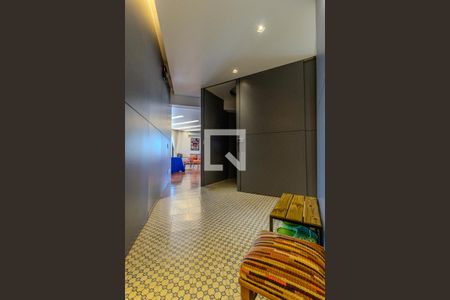 Hall de Entrada de apartamento para alugar com 4 quartos, 250m² em Higienópolis, São Paulo