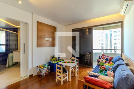 Apartamento para alugar com 250m², 4 quartos e 3 vagasSuíte 3