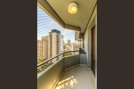 Apartamento para alugar com 250m², 4 quartos e 3 vagasVaranda da Suíte 3