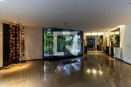 Apartamento para alugar com 250m², 4 quartos e 3 vagasHall Social