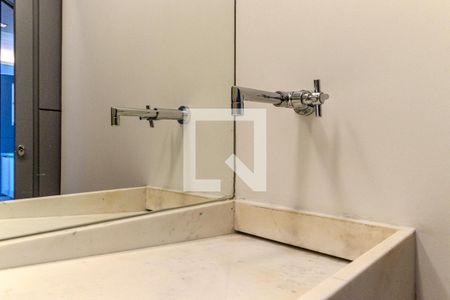 Apartamento para alugar com 250m², 4 quartos e 3 vagasLavabo