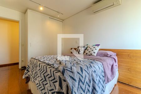 Apartamento para alugar com 250m², 4 quartos e 3 vagasSuíte 2
