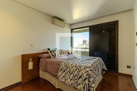 Apartamento para alugar com 250m², 4 quartos e 3 vagasSuíte 2