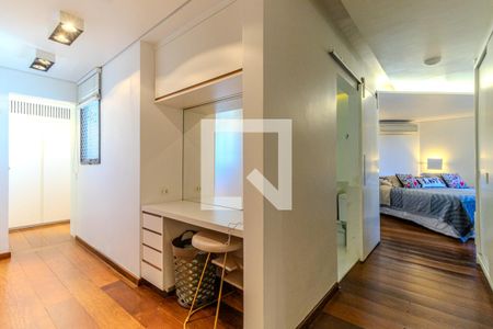 Apartamento para alugar com 250m², 4 quartos e 3 vagasCloset da Suíte 4