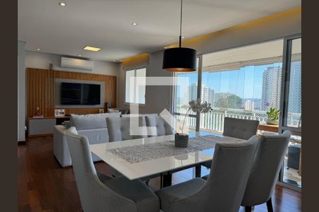 Apartamento à venda com 130m², 3 quartos e 2 vagas