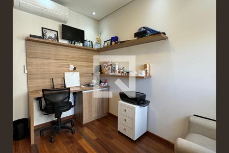 Apartamento à venda com 130m², 3 quartos e 2 vagas