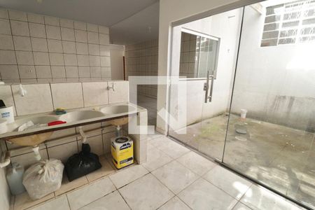 Área de Serviço de casa à venda com 4 quartos, 170m² em Vila Redenção, Goiânia