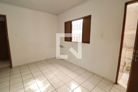Quarto 4 de casa à venda com 4 quartos, 170m² em Vila Redenção, Goiânia