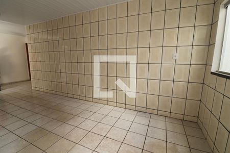 Cozinha de casa à venda com 4 quartos, 170m² em Vila Redenção, Goiânia