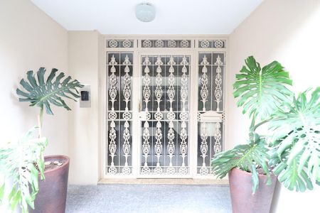 Apartamento para alugar com 57m², 1 quarto e 1 vagaFachada e portaria