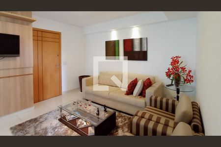 Sala de apartamento à venda com 3 quartos, 95m² em Santa Efigênia, Belo Horizonte