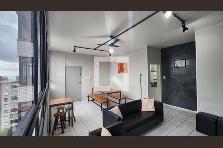Sala de apartamento para alugar com 4 quartos, 117m² em Gonzaga, Santos