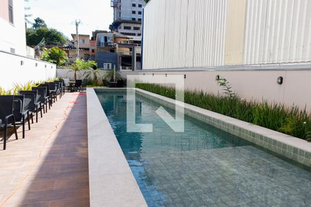 Apartamento para alugar com 39m², 2 quartos e 1 vaga Apartamento para alugar com 39m², 2 quartos e 1 vagaÁrea comum - Piscina