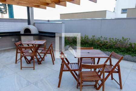 Apartamento para alugar com 39m², 2 quartos e 1 vaga Apartamento para alugar com 39m², 2 quartos e 1 vagaÁrea comum - Churrasqueira