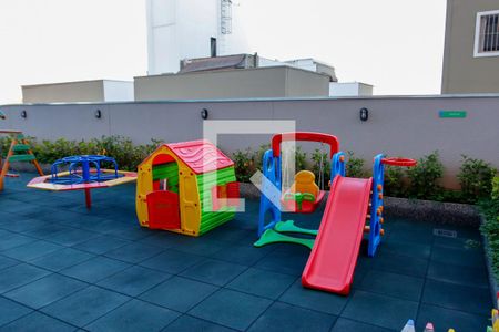 Apartamento para alugar com 39m², 2 quartos e 1 vaga Apartamento para alugar com 39m², 2 quartos e 1 vagaÁrea comum - Playground