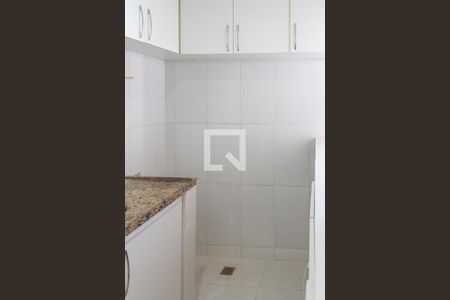 Cozinha de apartamento para alugar com 1 quarto, 79m² em Barra da Tijuca, Rio de Janeiro