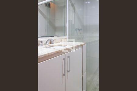 Banheiro de apartamento para alugar com 1 quarto, 79m² em Barra da Tijuca, Rio de Janeiro
