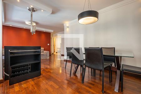 Apartamento para alugar com 115m², 3 quartos e 1 vagaSala