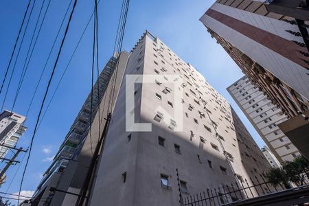 Apartamento para alugar com 115m², 3 quartos e 1 vagaFachada