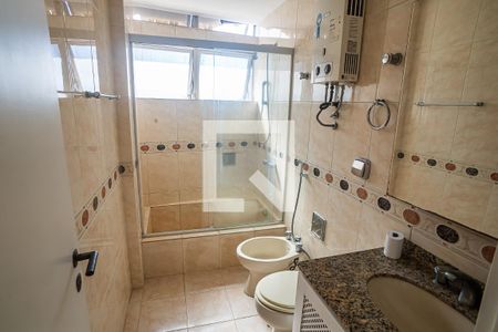 Apartamento para alugar com 110m², 3 quartos e 2 vagasBanheiro