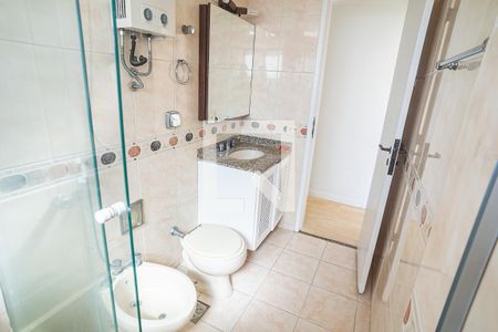 Apartamento para alugar com 110m², 3 quartos e 2 vagasBanheiro