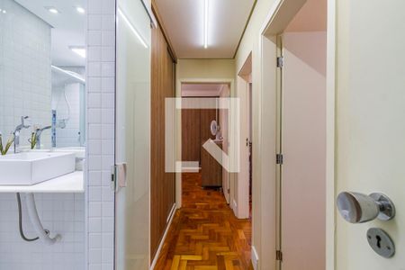 Apartamento à venda com 99m², 3 quartos e 1 vagaCorredor