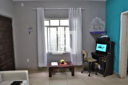 Sala 1 de casa à venda com 3 quartos, 250m² em Vila Libanesa, São Paulo