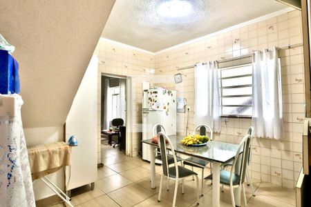 Casa à venda com 250m², 3 quartos e 2 vagasCozinha