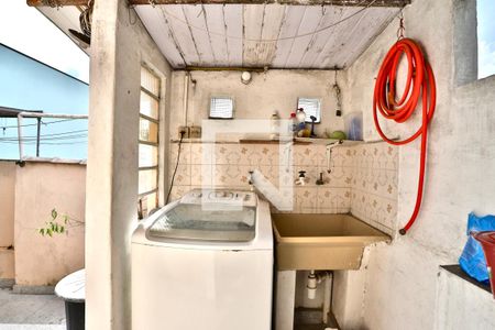 Casa à venda com 250m², 3 quartos e 2 vagasÁrea de Serviço