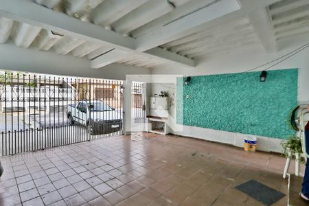 Casa à venda com 250m², 3 quartos e 2 vagasÁrea Externa