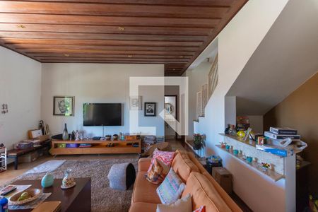 Sala de casa de condomínio à venda com 4 quartos, 400m² em Jardim Santa Marcelina, Campinas