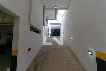 Apartamento para alugar com 38m², 2 quartos e sem vagaÁrea comum - Garagem