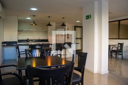 Apartamento à venda com 68m², 2 quartos e 2 vagas Apartamento à venda com 68m², 2 quartos e 2 vagasÁrea comum - Salão de festas