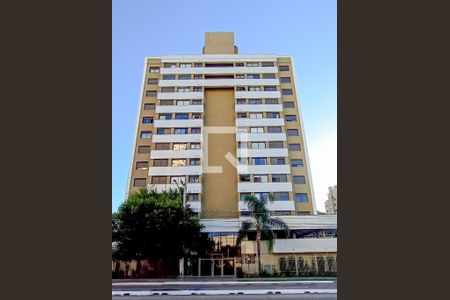 Apartamento à venda com 68m², 2 quartos e 2 vagas Apartamento à venda com 68m², 2 quartos e 2 vagasFachada