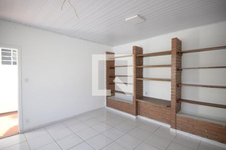Casa à venda com 208m², 3 quartos e 3 vagasQuarto Extra