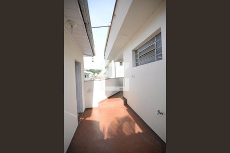 Casa à venda com 208m², 3 quartos e 3 vagasVaranda