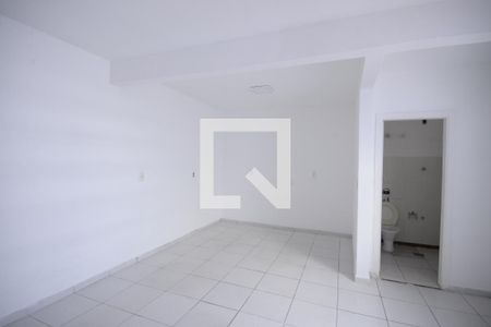 Casa à venda com 208m², 3 quartos e 3 vagasQuarto de Serviço