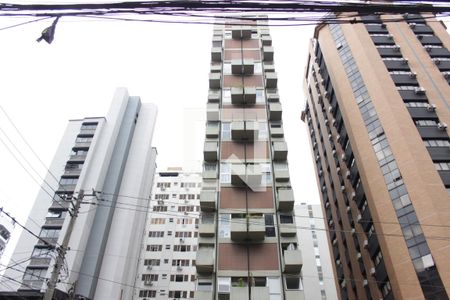 Apartamento à venda com 94m², 1 quarto e 1 vagaFachada